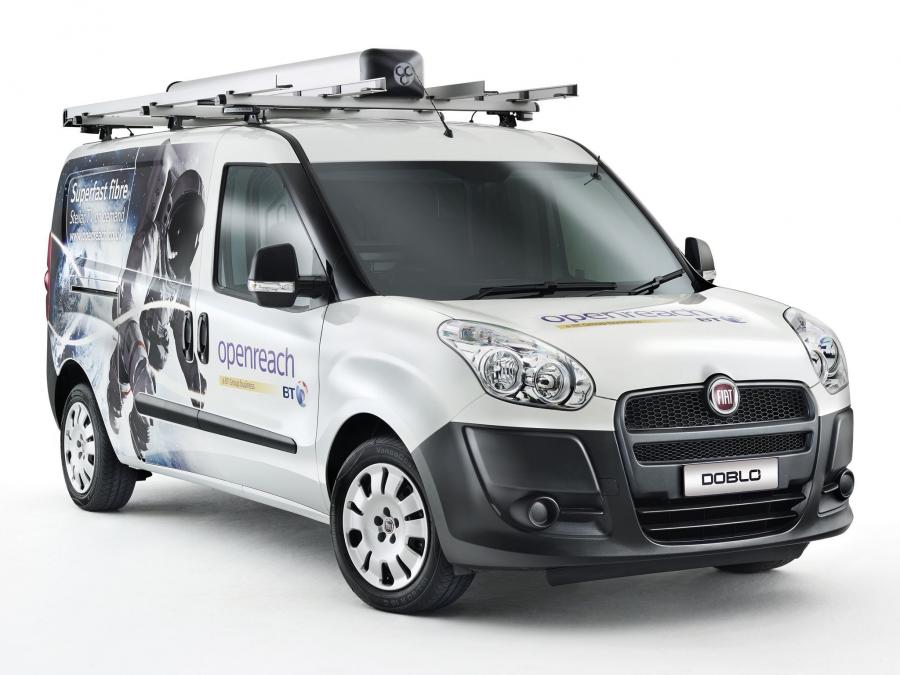 Fiat Doblo Cargo Maxi 2010 года  (UK) (фото 1 из 2)